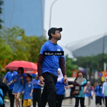 Runner Photo 7833243