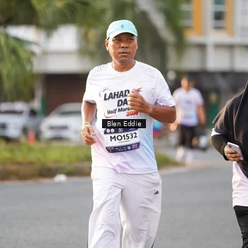 Runner Photo 7833246