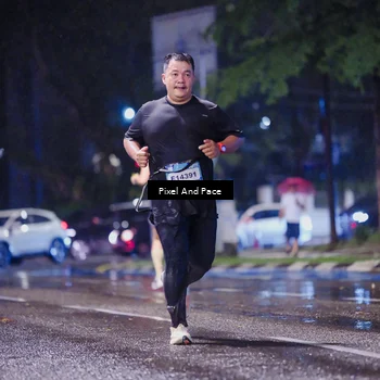 Runner Photo 7833363