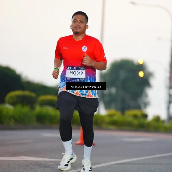 Runner Photo 7833457