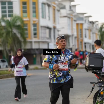Runner Photo 7833483