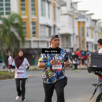 Runner Photo 7833516