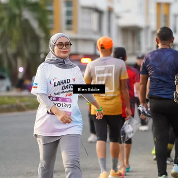 Runner Photo 7833520