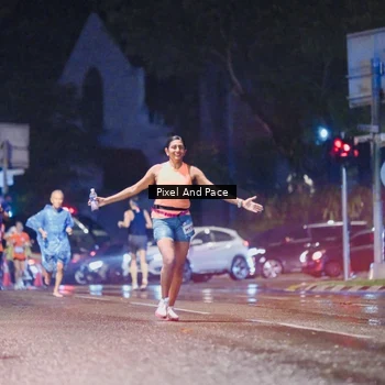 Runner Photo 7833667