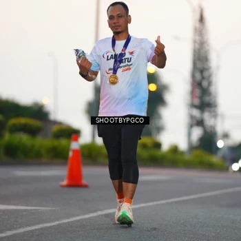 Runner Photo 7833679