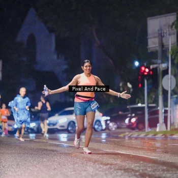 Runner Photo 7833736