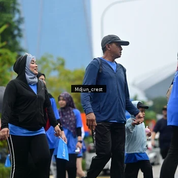 Runner Photo 7833751
