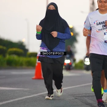 Runner Photo 7833767