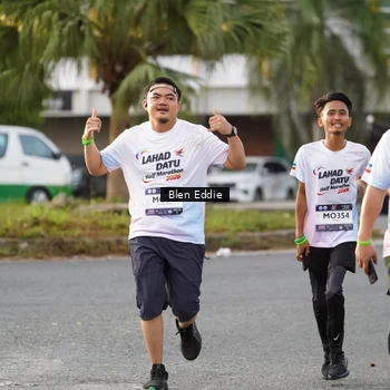 Runner Photo 7833786