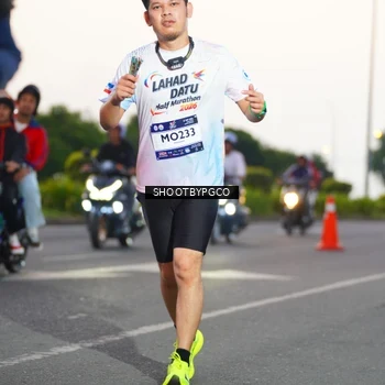 Runner Photo 7833831