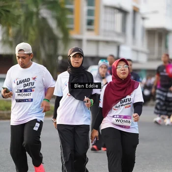 Runner Photo 7833835