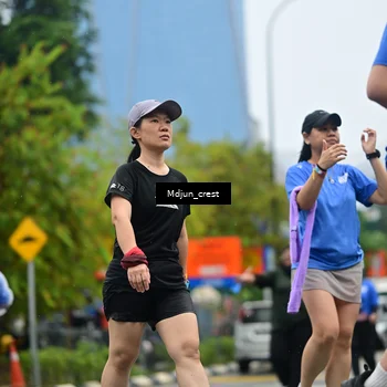 Runner Photo 7833857