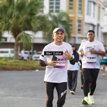 Runner Photo 7833861