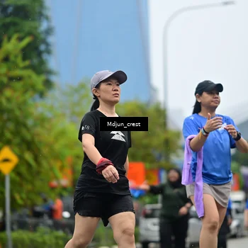 Runner Photo 7833865