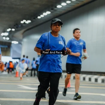Runner Photo 7833869