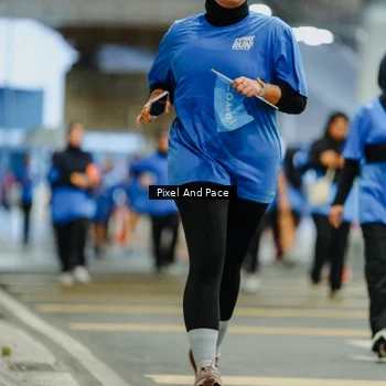 Runner Photo 7833875