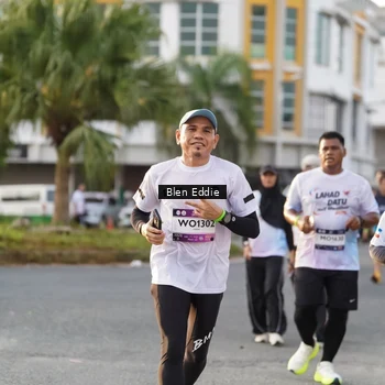 Runner Photo 7833876