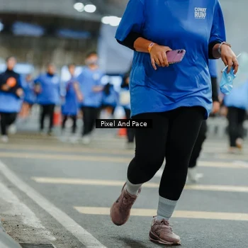 Runner Photo 7833880