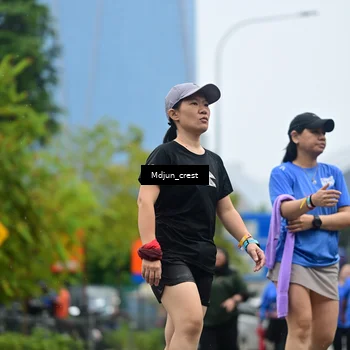 Runner Photo 7833888