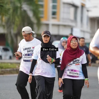 Runner Photo 7833927