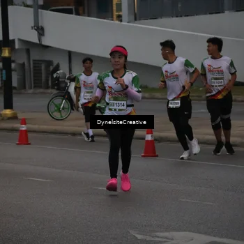 Runner Photo 7833950