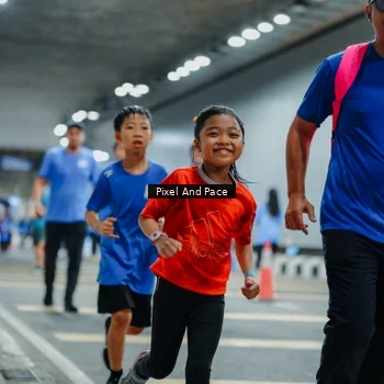 Runner Photo 7834000