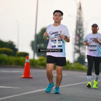 Runner Photo 7834020
