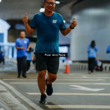 Runner Photo 7834031