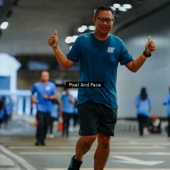 Runner Photo 7834041