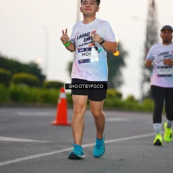 Runner Photo 7834067