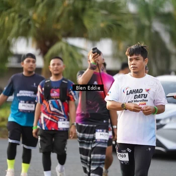 Runner Photo 7834099