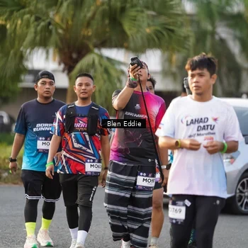 Runner Photo 7834101