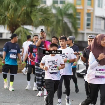 Runner Photo 7834135