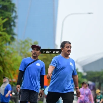 Runner Photo 7834162