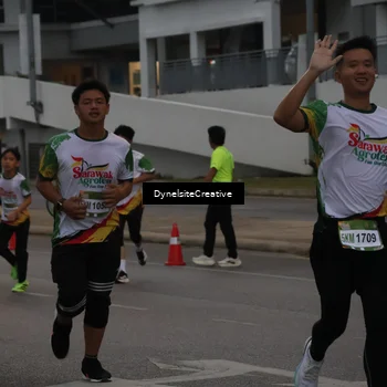 Runner Photo 7834238