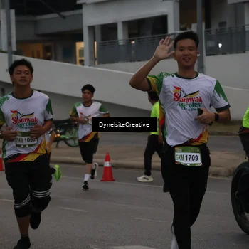 Runner Photo 7834273