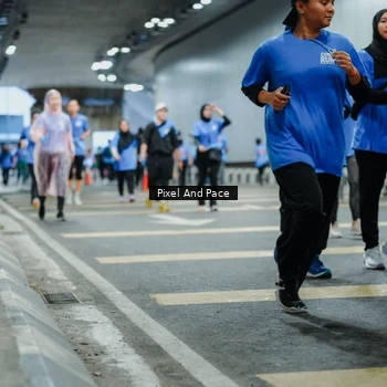 Runner Photo 7834310