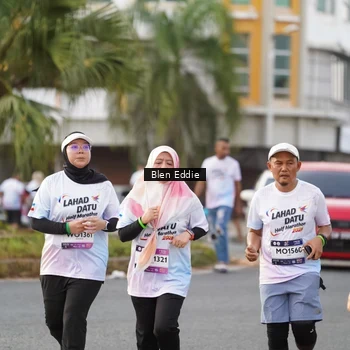 Runner Photo 7834323