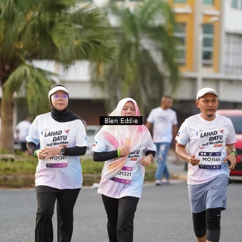 Runner Photo 7834343