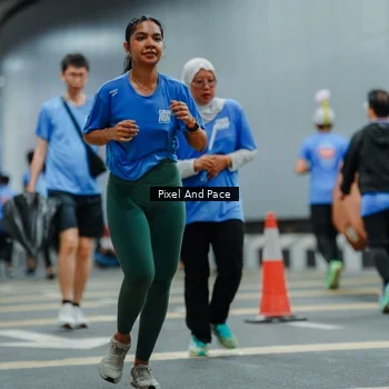 Runner Photo 7834387