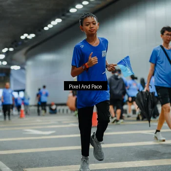 Runner Photo 7834412