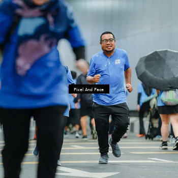Runner Photo 7834433
