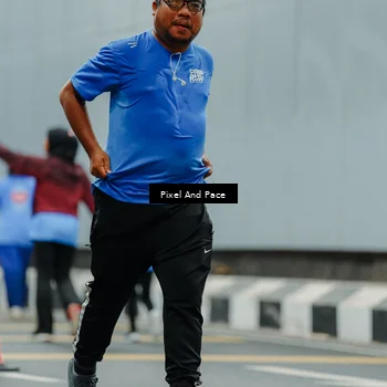 Runner Photo 7834451