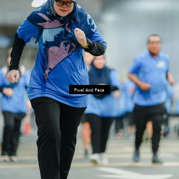 Runner Photo 7834480