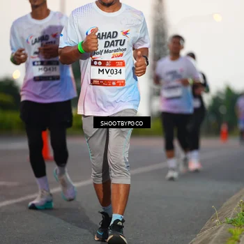 Runner Photo 7834498