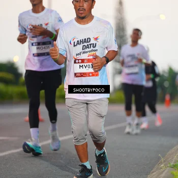 Runner Photo 7834512