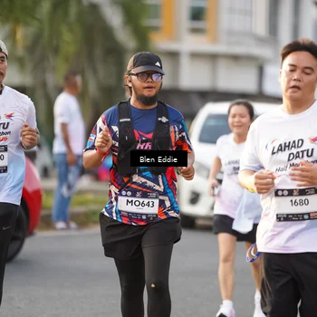 Runner Photo 7834549