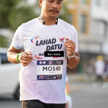 Runner Photo 7834574