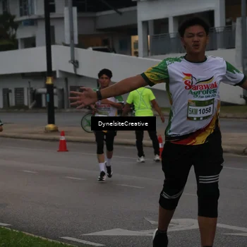 Runner Photo 7834607