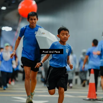 Runner Photo 7834626